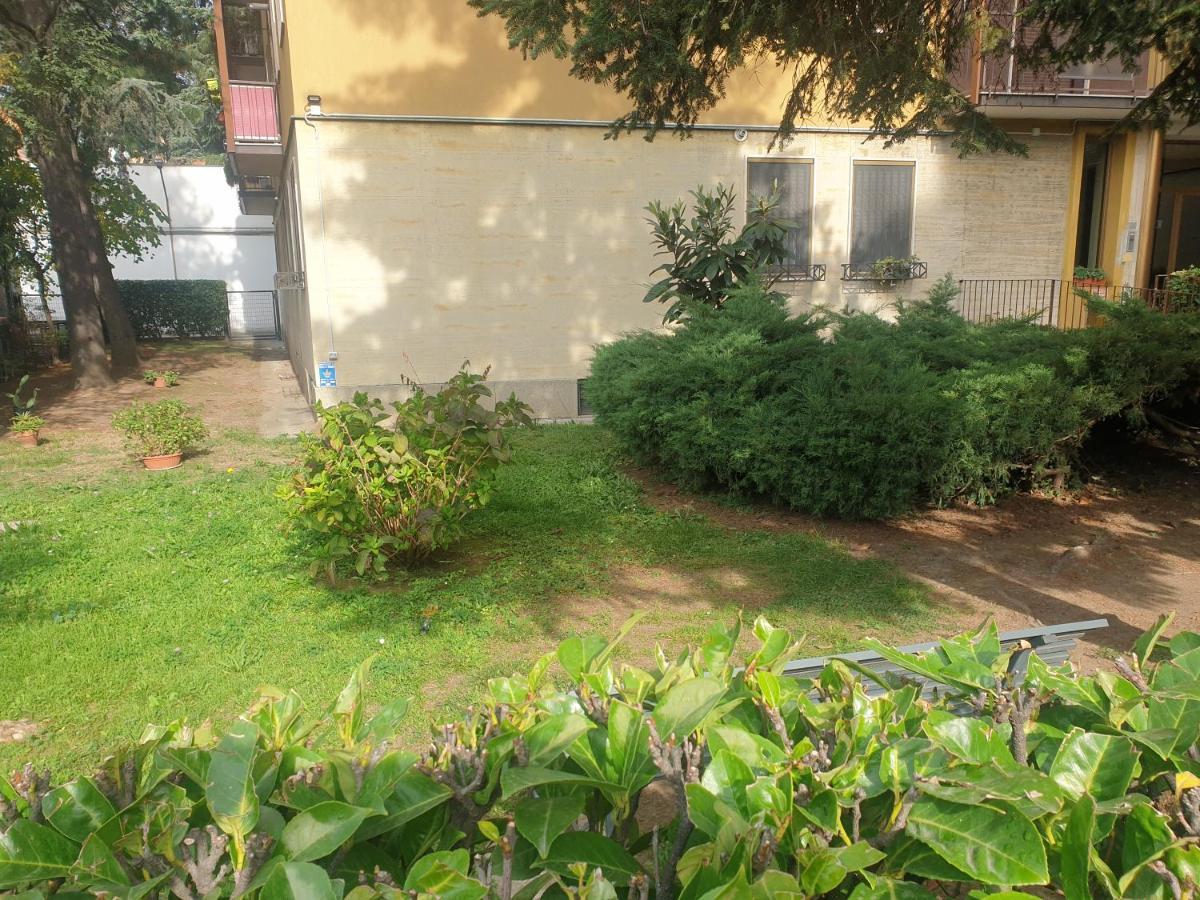 Maffucci 24 Bilocale Molto Spazioso E Moderno Milan Exterior photo